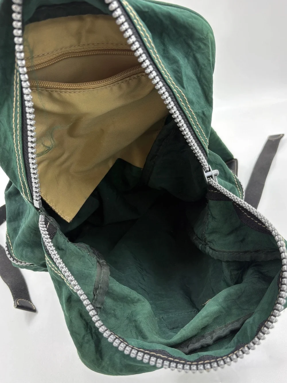 VTG 90s Kipling Nylon Backpack Bag Forest Green